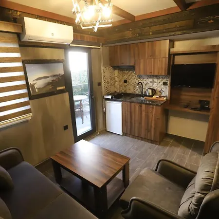 New Gate Szálloda 3*