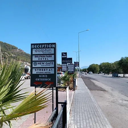 Hotel New Gate 3*