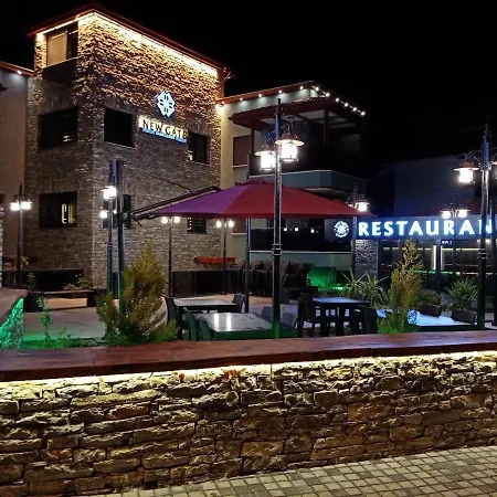 Hotel New Gate 3*